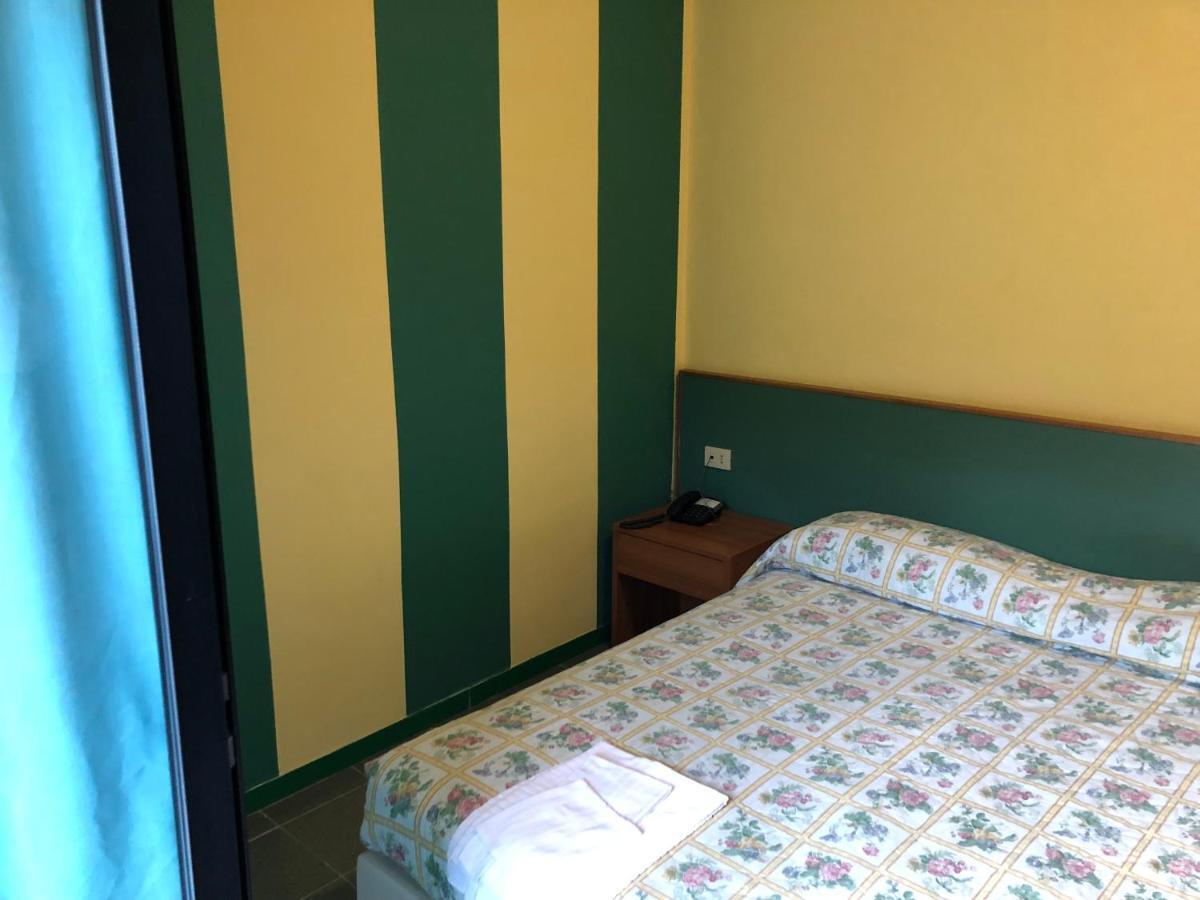 Hotel River Civitella Roveto Exterior photo